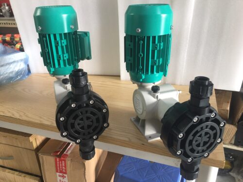 Máy bơm định lượng Maro