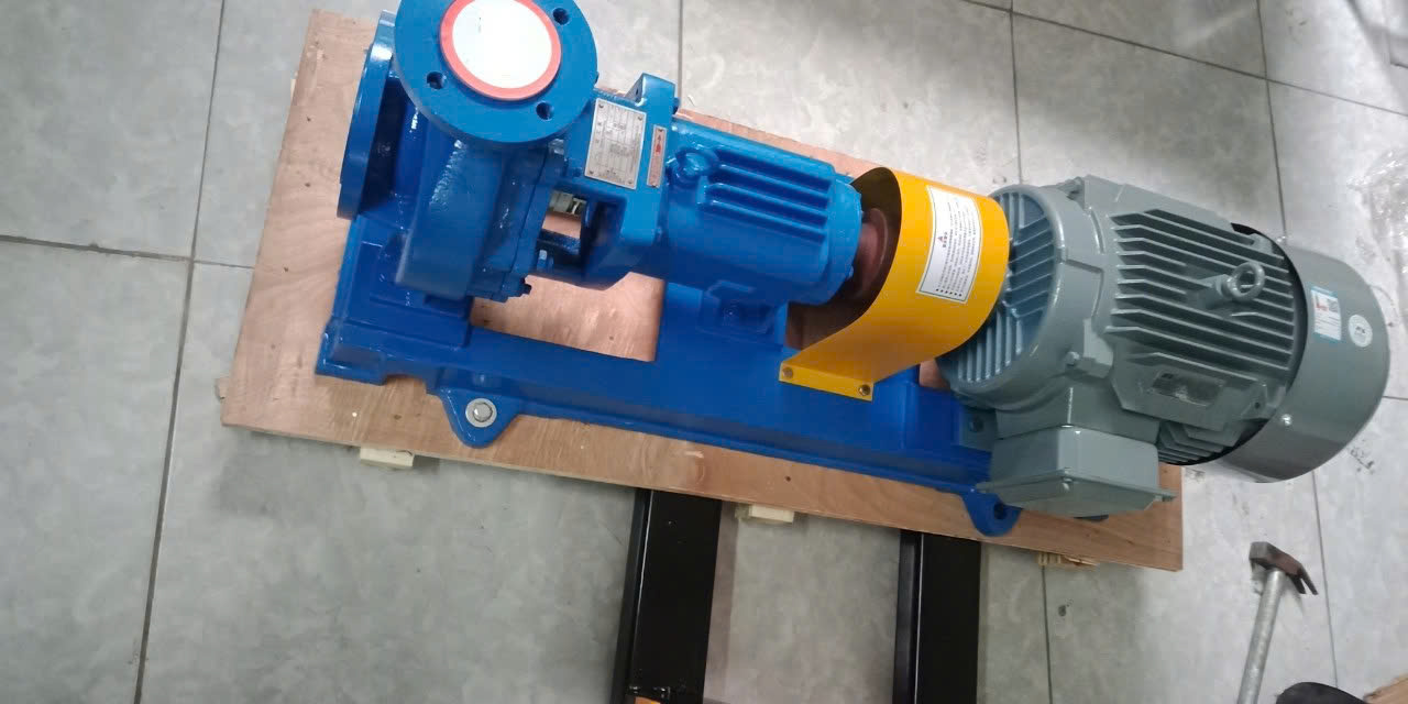 Máy bơm hoá chất IHF