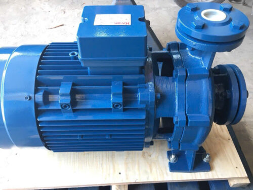 Máy bơm ly tâm master CM 32-160B